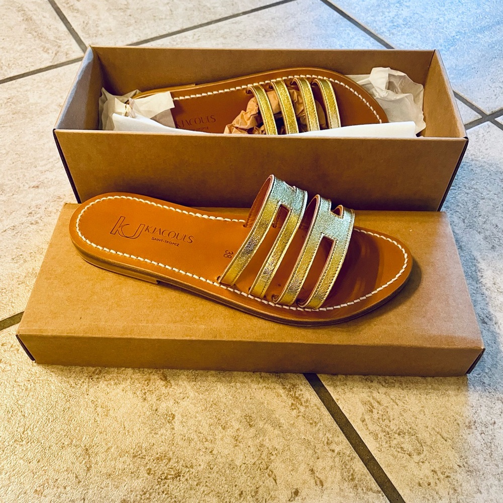 Jacques Hekla gold slide.